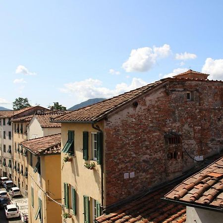 Delizioso Appartamento Centro Storico Lucca Comics Екстериор снимка
